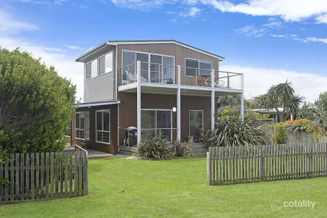 28 Reardon St, Port Fairy, VIC 3284