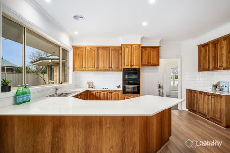 Property photo of 2 Colleen Close Wangaratta VIC 3677