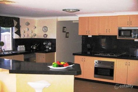 Property photo of 18 Luton Court Canning Vale WA 6155