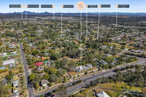 2 Lyn St, Redbank Plains, QLD 4301