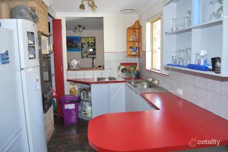 Property photo of 14 Sandridge Street Gosnells WA 6110