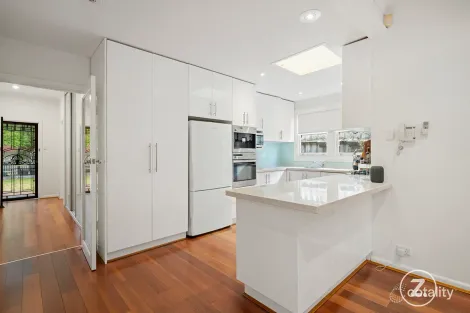 Property photo of 19 Atkinson Street Murrumbeena VIC 3163