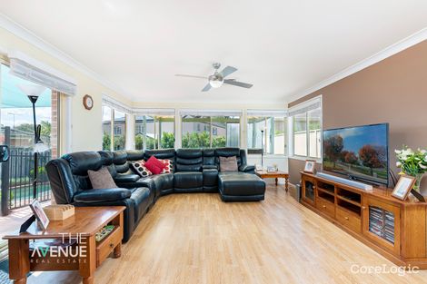 Property photo of 33 Tallowood Grove Beaumont Hills NSW 2155