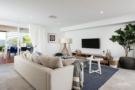 Property photo of 352 Eleanore Drive Madora Bay WA 6210