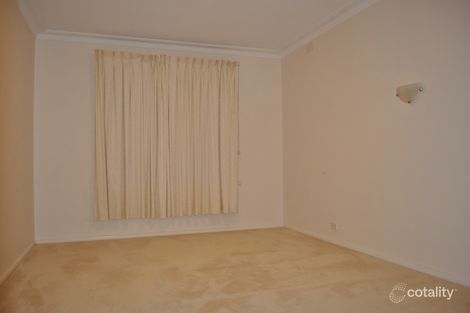 Property photo of 8 Woodstock Court Doncaster East VIC 3109