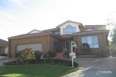 67 Saronvale Cres, Hillside, VIC 3037