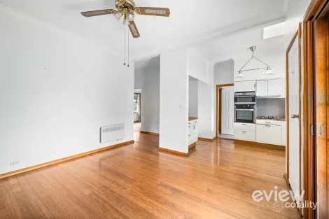 Property photo of 18 College Road Werribee VIC 3030