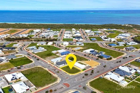 18 Middleton Bvd, Jurien Bay, WA 6516