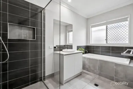 Property photo of 39 Bunya Crescent Caboolture South QLD 4510