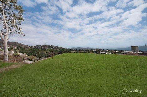 Property photo of 4 Panorama Court North Ward QLD 4810