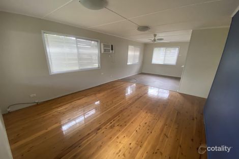 Property photo of 17 Lenton Street Dysart QLD 4745