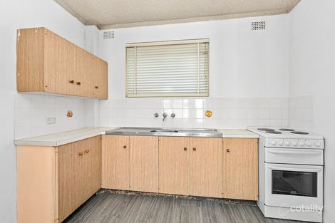 Property photo of 14/10-12 Banksia Road Caringbah NSW 2229