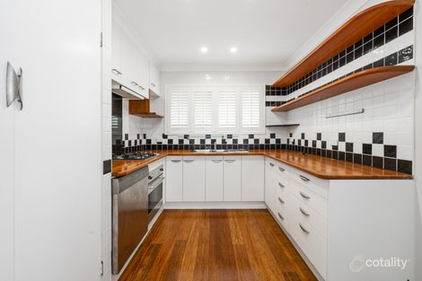 Property photo of 233 Macdonnell Road Clontarf QLD 4019