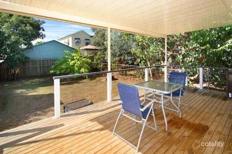 Property photo of 32 Mountjoy Terrace Wynnum QLD 4178