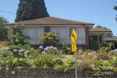 24 Josephine St, Oak Park, VIC 3046