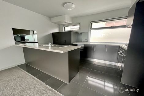 Property photo of 11/2 Dunoon Street Murrumbeena VIC 3163