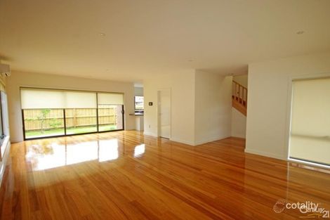 Property photo of 3/1 Prince Edward Avenue McKinnon VIC 3204
