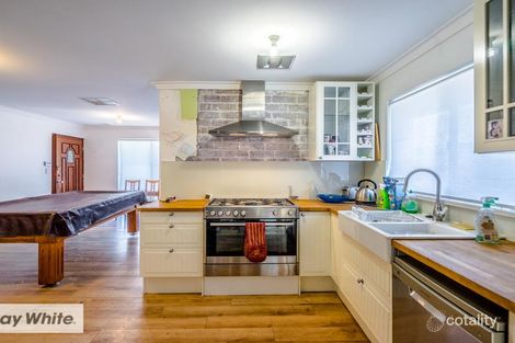 Property photo of 9 Lanham Court Koondoola WA 6064