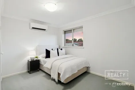 Property photo of 5 Santarosa Way Stirling WA 6021