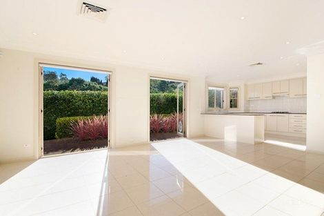 Property photo of 18 Heritage Park Drive Castle Hill NSW 2154
