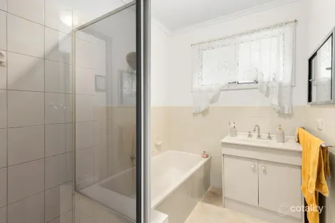 Property photo of 8 Hampstead Drive Hoppers Crossing VIC 3029