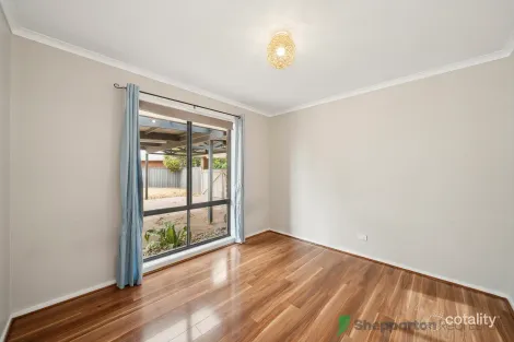 Property photo of 8 Solar Court Shepparton VIC 3630