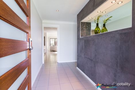 Property photo of 4 Lorikeet Place St Clair NSW 2759