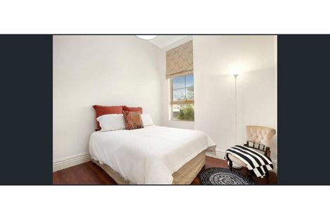 Property photo of 10 Jindivick Street Maribyrnong VIC 3032