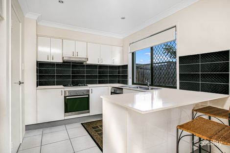 Property photo of 34/20 Kianawah Road South Manly West QLD 4179
