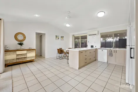 Property photo of 7 Botha Street Blacks Beach QLD 4740