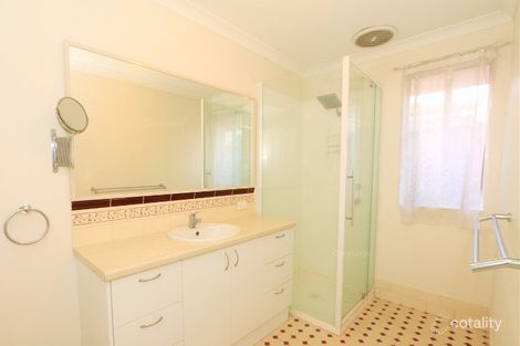 Property photo of 10 Silvergull Terrace Australind WA 6233