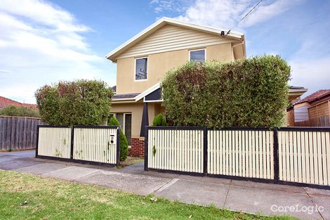 Property photo of 33 Mernda Avenue Glen Iris VIC 3146