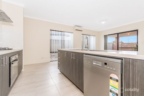 Property photo of 10 Crouch Place Canning Vale WA 6155