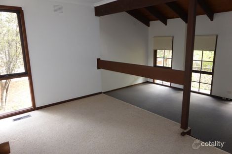 Property photo of 36 Dunbarton Drive Eltham North VIC 3095