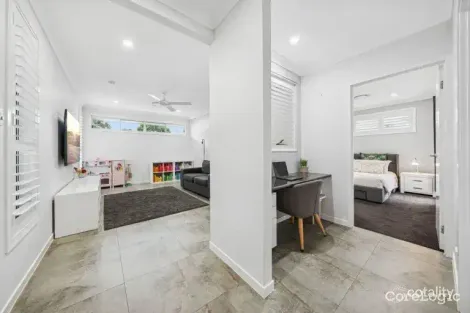 Property photo of 19 Angliss Circuit Thornlands QLD 4164