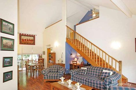 17 Lakedge Ave, Berkeley Vale, NSW 2261