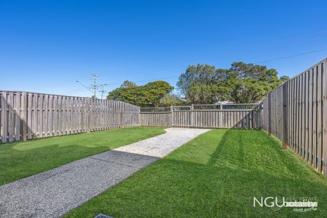 Property photo of 20 Napier Circuit Silkstone QLD 4304