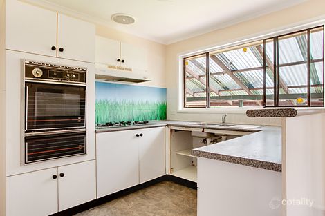 Property photo of 10 Hovea Place Macquarie Fields NSW 2564