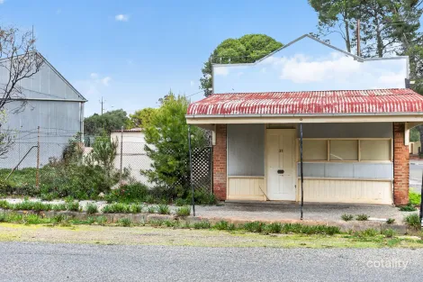 21 MOREHEAD ST, BURRA, SA 5417