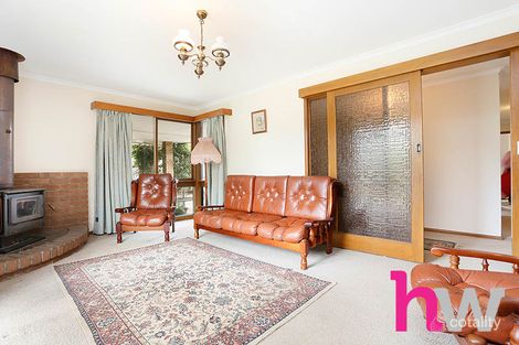 Property photo of 9 Dunsmore Road Highton VIC 3216