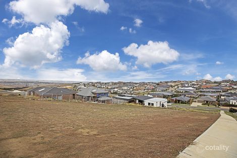 Property photo of 8 Woolbrae Place Highton VIC 3216