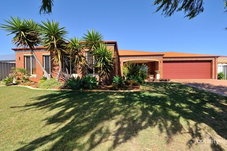 Property photo of 37 St Cloud Way Port Kennedy WA 6172