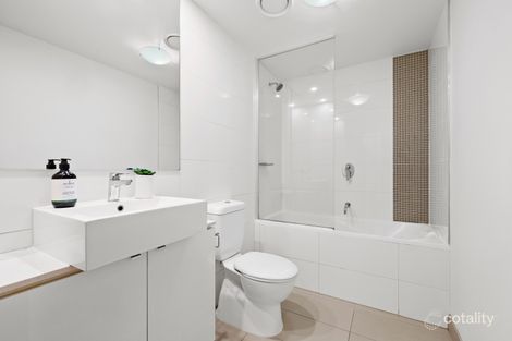 Property photo of 17/2-4 William Street Murrumbeena VIC 3163