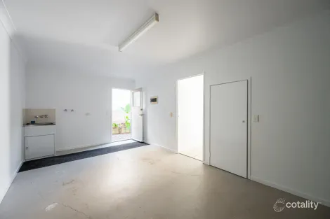 Property photo of 1/28 Zenith Avenue Chermside QLD 4032