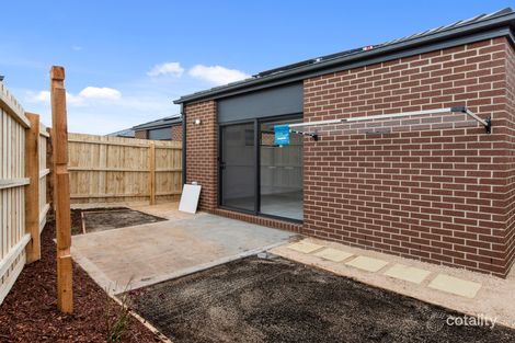 Property photo of 22 Joey Crescent Deanside VIC 3336