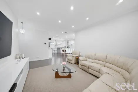 Property photo of 31 Madden Drive Griffith NSW 2680