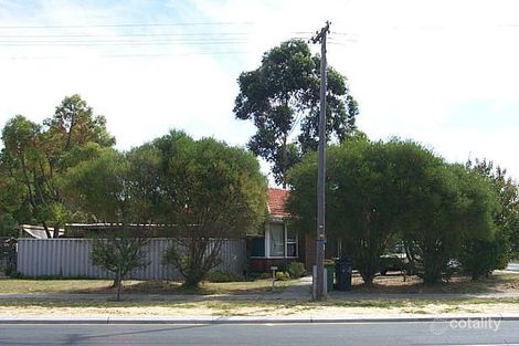 372 Hardey Rd, Cloverdale, WA 6105