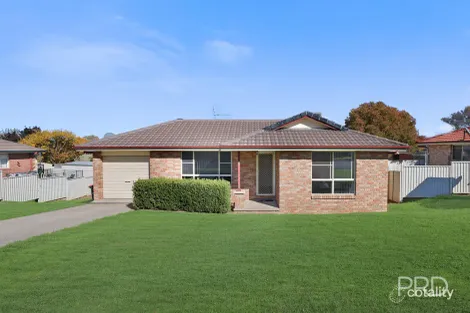 30 Wallamoul St, Oxley Vale, NSW 2340