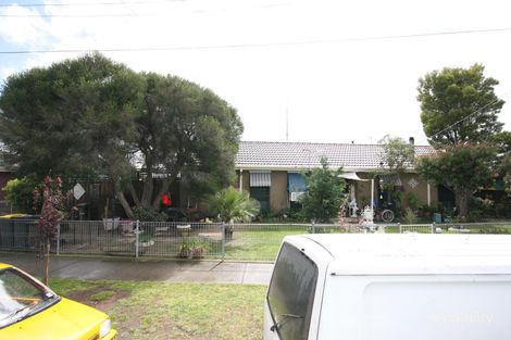 3 Midas Ct, Whittington, VIC 3219