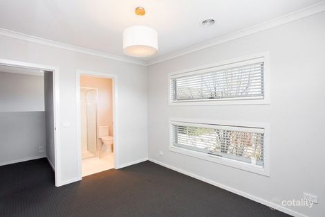 Property photo of 28 Balanada Close Alfredton VIC 3350